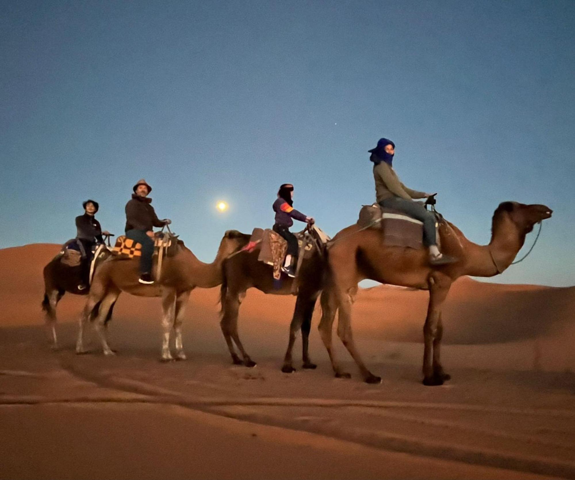 Luxury Bedouin Camp Bed & Breakfast Merzouga Ngoại thất bức ảnh